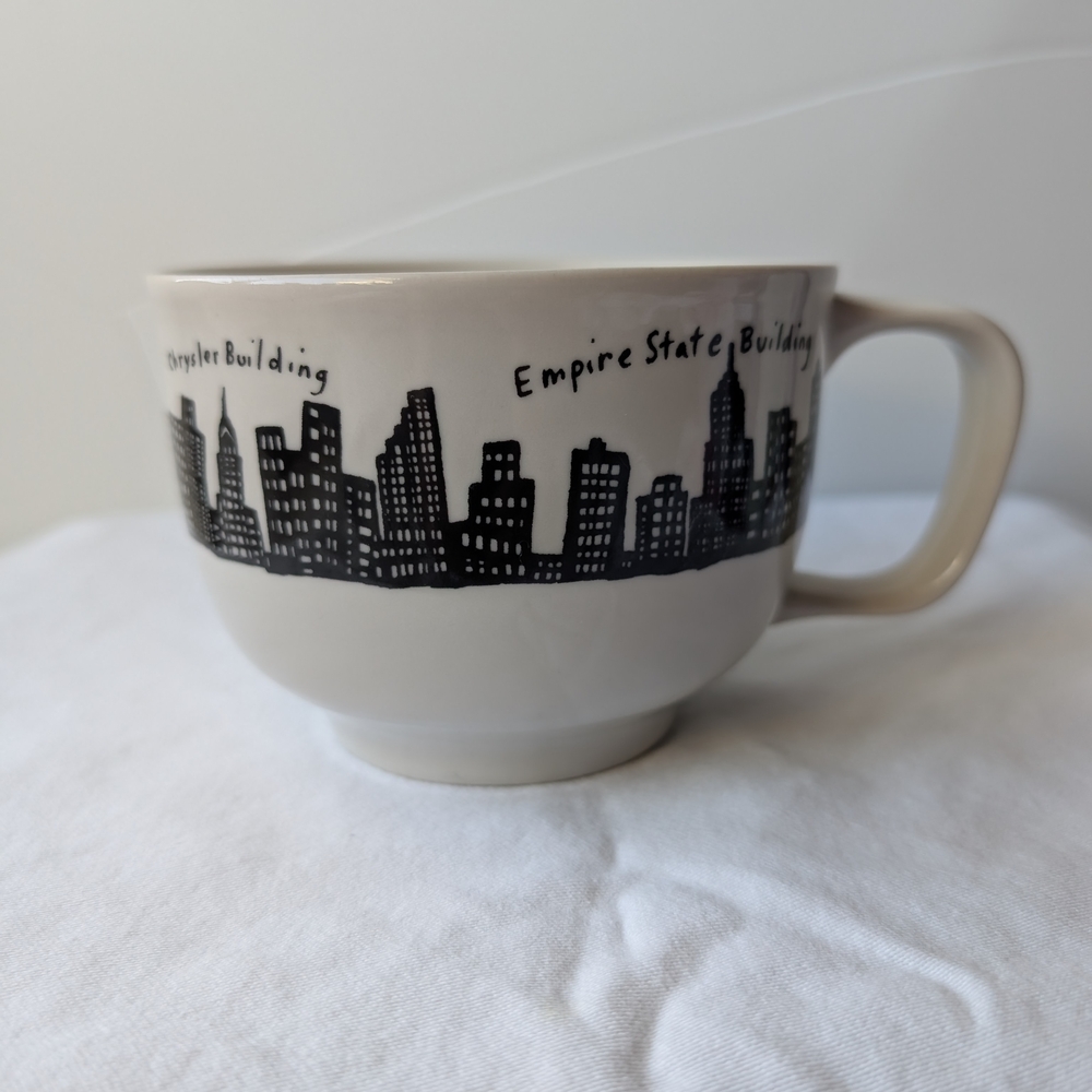 Fishs Eddy New York Highlights 212 Skyline Stoneware Large Soup Mug